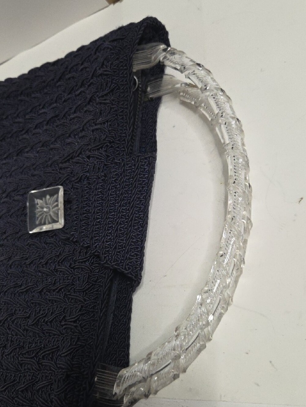 Vintage 1940s Navy Blue Corde Crochet Handbag with Carved Lucite Clasp 19x9 In . - Picture 4 of 6